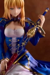 Оригинальная аниме фигурка «Fate/stay night Saber -Garden of Avalon- 1/7 Complete Figure»