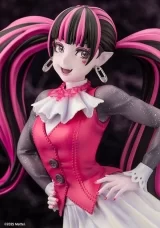 Оригинальная аниме фигурка «MONSTER HIGH BISHOUJO Draculaura 1/7 Complete Figure»