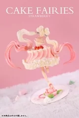 Оригинальная аниме фигурка «"Cake Fairies Strawberry" illustration by aruk 1/7 Complete Figure»