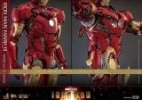 Оригинальная  фигурка «Movie Masterpiece DIECAST "Iron Man" 1/6 Figure Iron Man Mark. 3 (Armor Suit Up Version)»