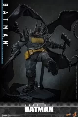 Оригинальная  фигурка &laquo;Comic Masterpiece "Absolute Batman" 1/6 Scale Figure Batman&raquo;