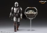 Оригинальная sci-fi фигурка &laquo;S.H.Figuarts Mandalorian & Grogu (STAR WARS: The Mandalorian and Grogu)&raquo;