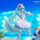Оригинальная аниме фигурка &laquo;Hatsune Miku XStellar Figure - Hatsune Miku x Cinnamoroll Summer Ver. &raquo;