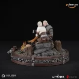 Оригинальная sci-fi фигурка &laquo;The Witcher: Geralt and Ciri Fireside Premium Statue&raquo;