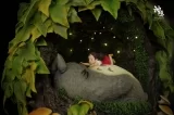 Оригинальная аниме фигурка «Shen Yin Studio - My Neighbor Totoro Silhouette Moment Series Resting in the Tree Hole»