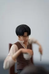 Оригинальная аниме фигурка «TITAN Studio - Attack on Titan Side Story Series 01 Levi»
