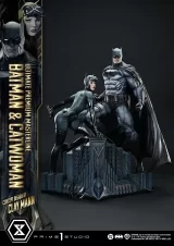 Оригинальная  фигурка «Prime 1 Studio - Ultimate Premium Masterline Batman (Comics) Batman X Catwoman (Concept Design by CLAY MANN)»