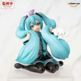 Оригинальная аниме фигурка &laquo;"Hatsune Miku x Cinnamoroll" Premium Perching Figure Hatsune Miku x Cinnamoroll (Mofutto / Fluffy Ver.)&raquo;
