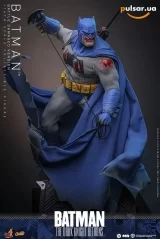 Оригинальная sci-fi фигурка &laquo;Comic Masterpiece 1/6 Scale Figure Batman (Battle Damaged Version)&raquo;