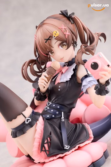 Оригінальна аніме фігурка  «Vtuber Nanami 1/7 Complete Figure»